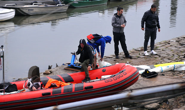 Удар о воду убио Груа?